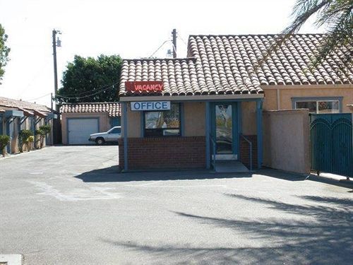 Hamlet Motel Newman Εξωτερικό φωτογραφία